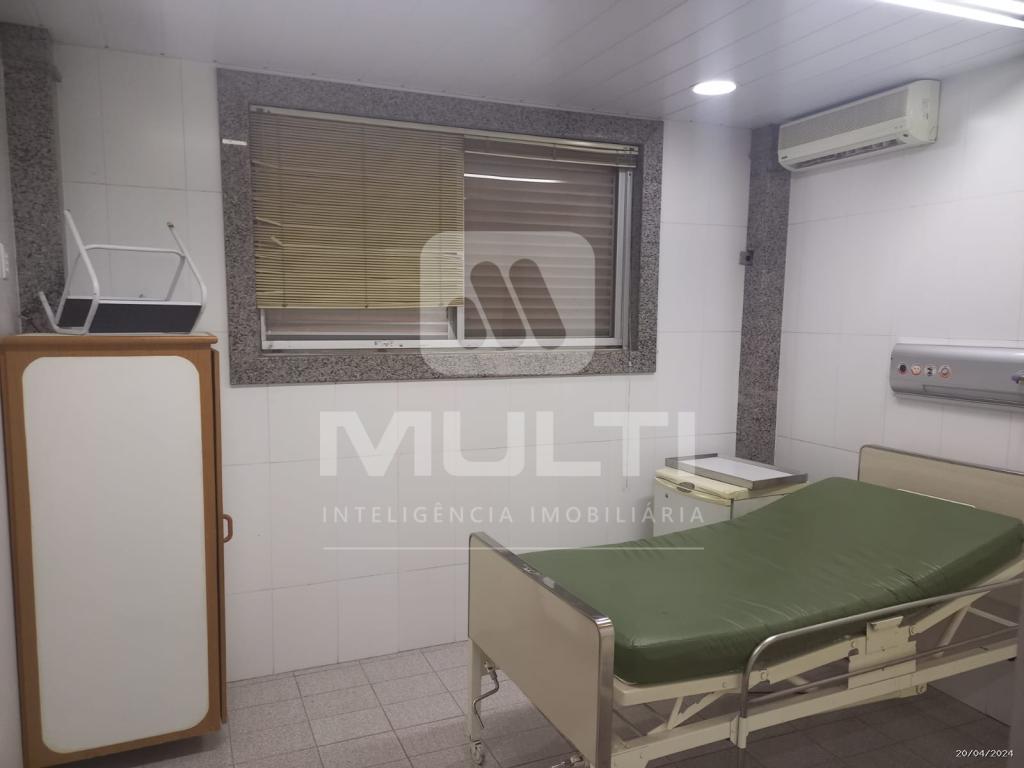 Casa à venda com 1 quarto, 500m² - Foto 26