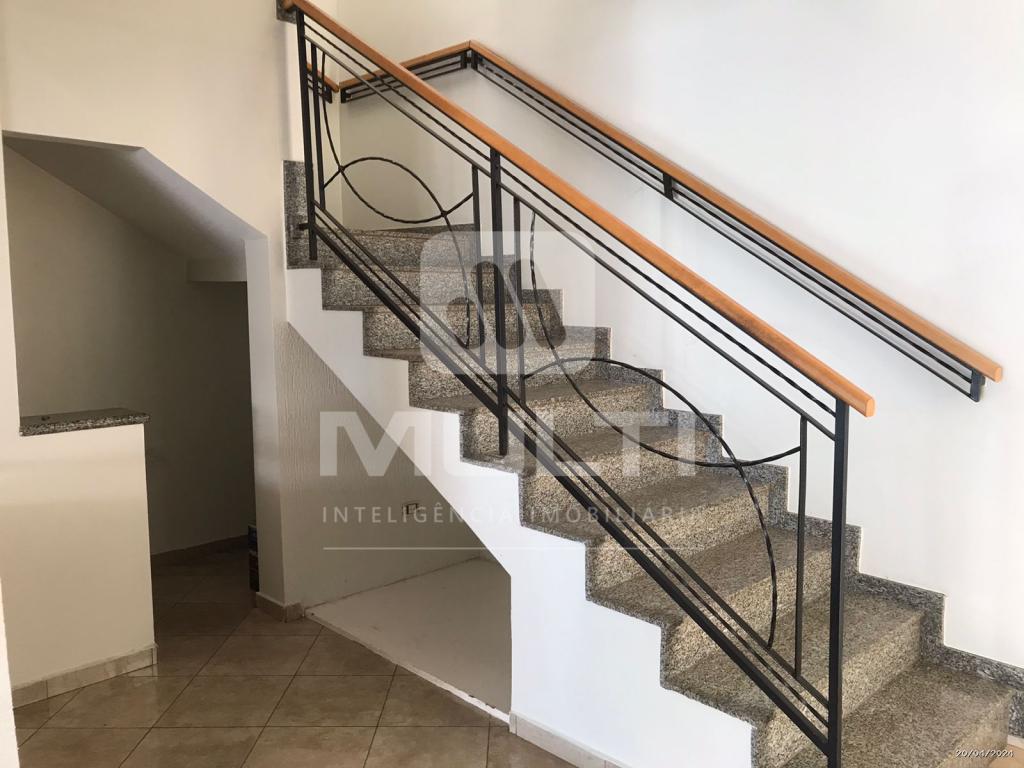 Prédio Inteiro à venda com 3 quartos, 253m² - Foto 2