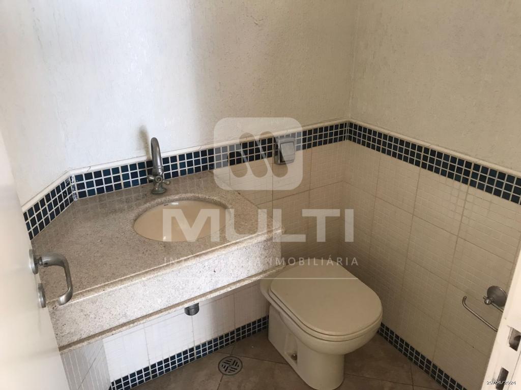 Prédio Inteiro à venda com 3 quartos, 253m² - Foto 6