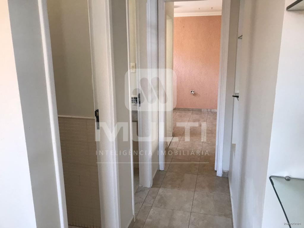 Prédio Inteiro à venda com 3 quartos, 253m² - Foto 8