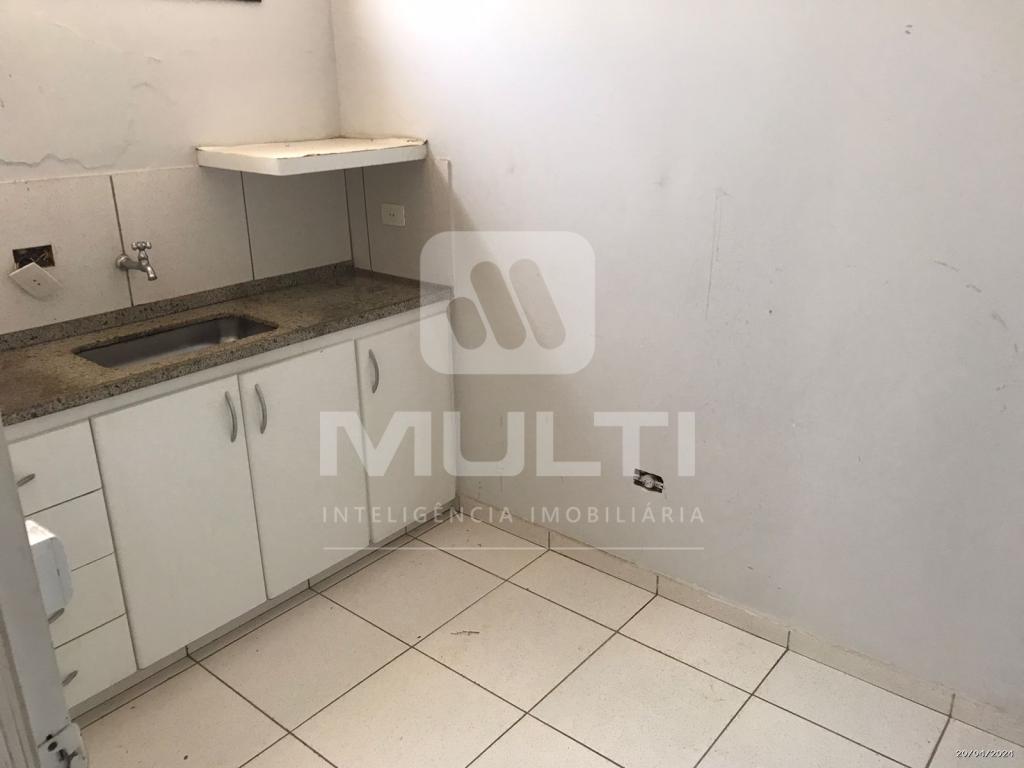 Prédio Inteiro à venda com 3 quartos, 253m² - Foto 15