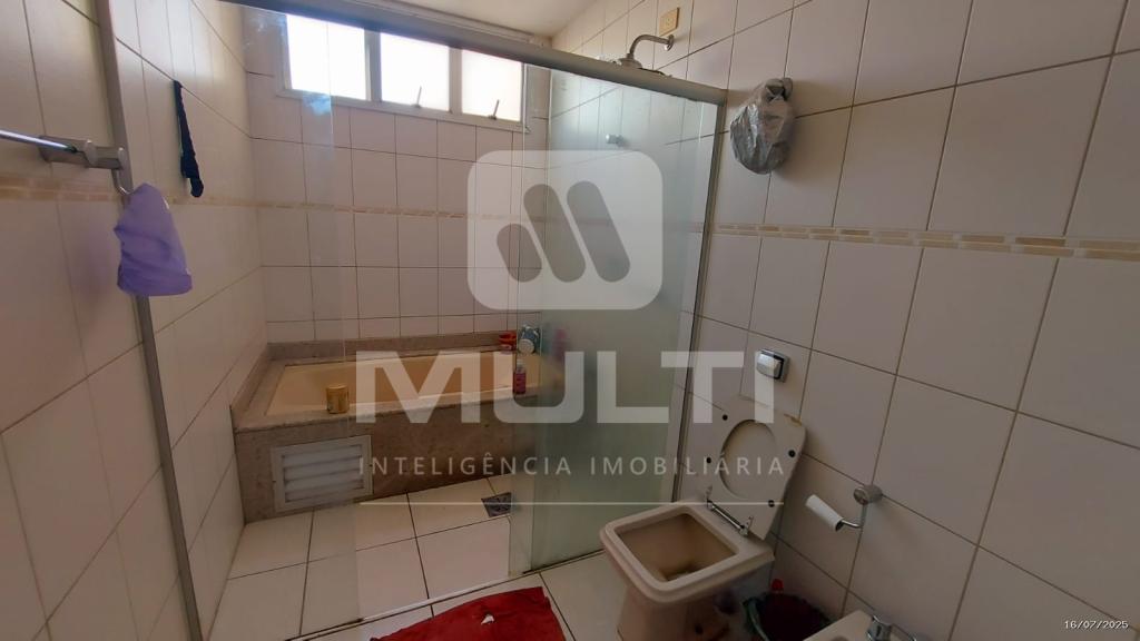 Prédio Inteiro à venda com 3 quartos, 253m² - Foto 24