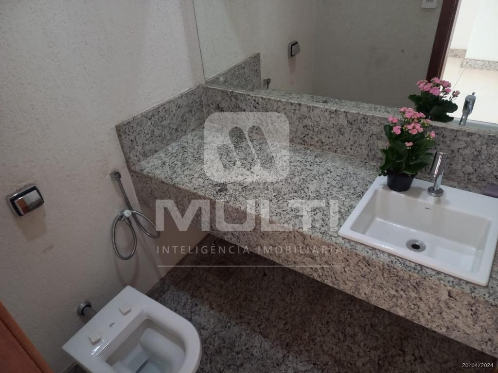 Casa, 3 quartos, 240 m² - Foto 12