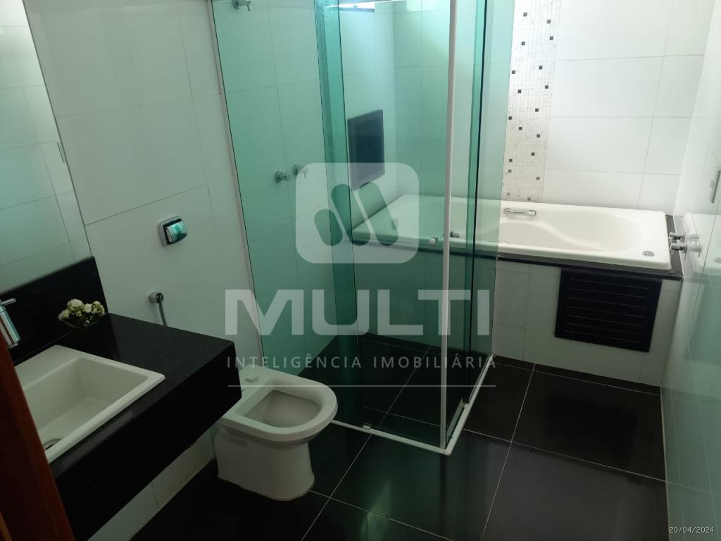 Casa, 3 quartos, 240 m² - Foto 13