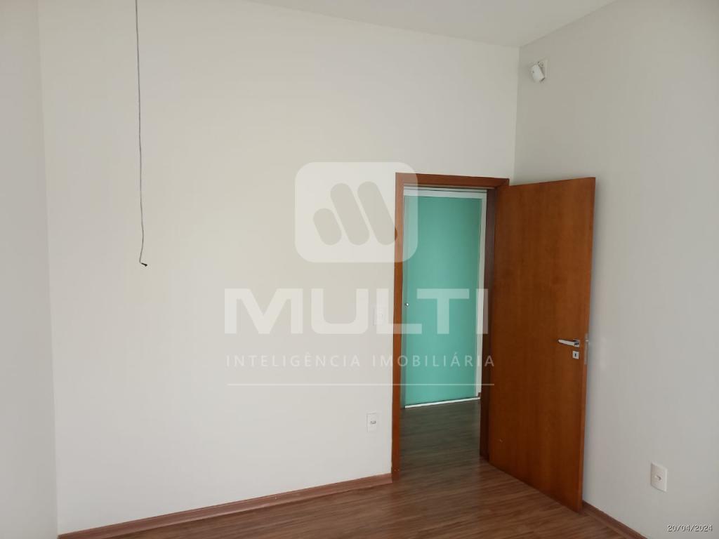 Casa, 3 quartos, 240 m² - Foto 16
