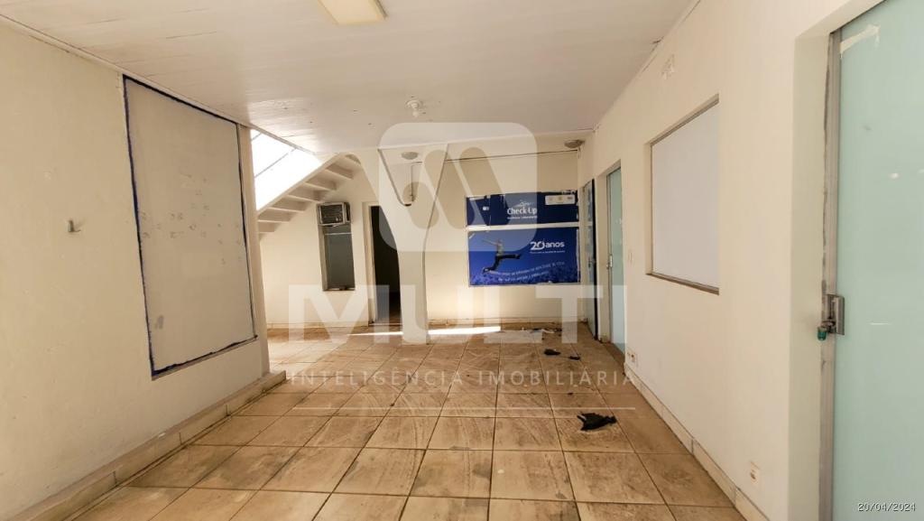 Casa, 1 quarto, 620 m² - Foto 3