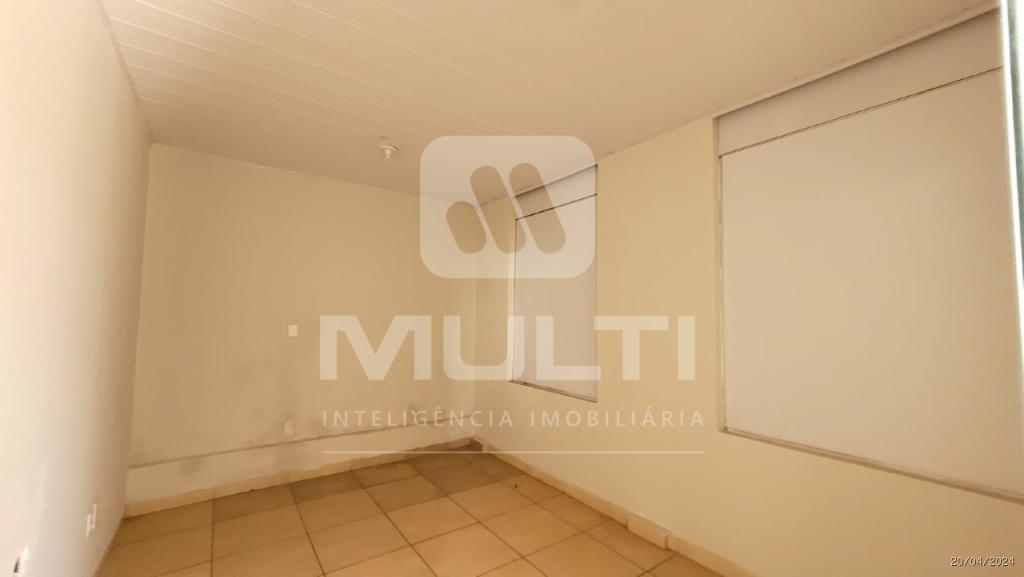 Casa, 1 quarto, 620 m² - Foto 11
