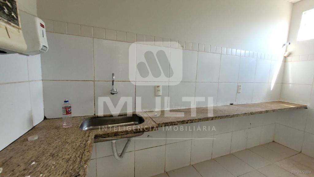 Casa, 1 quarto, 620 m² - Foto 14