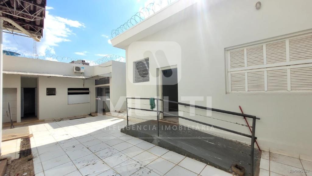 Casa, 1 quarto, 620 m² - Foto 18