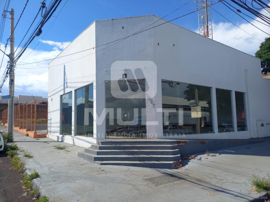Loja-Salão à venda com 1 quarto, 80m² - Foto 2