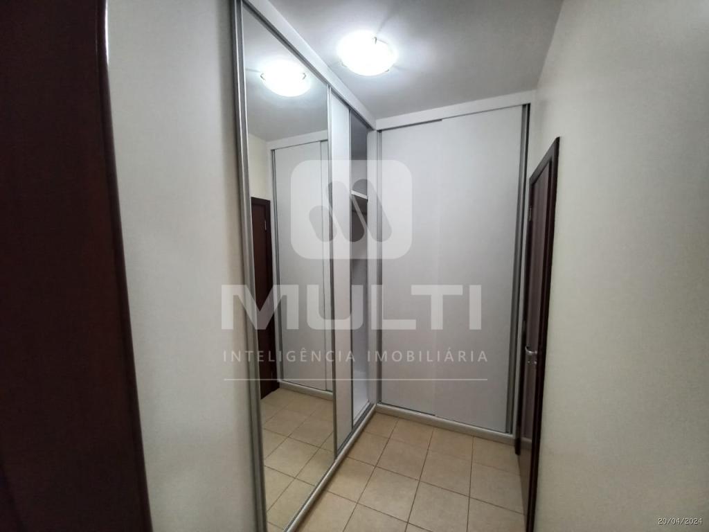 Casa à venda com 3 quartos, 262m² - Foto 21