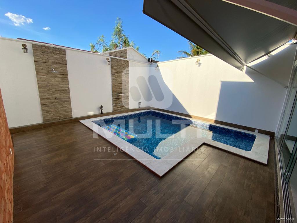 Casa, 3 quartos, 215 m² - Foto 1