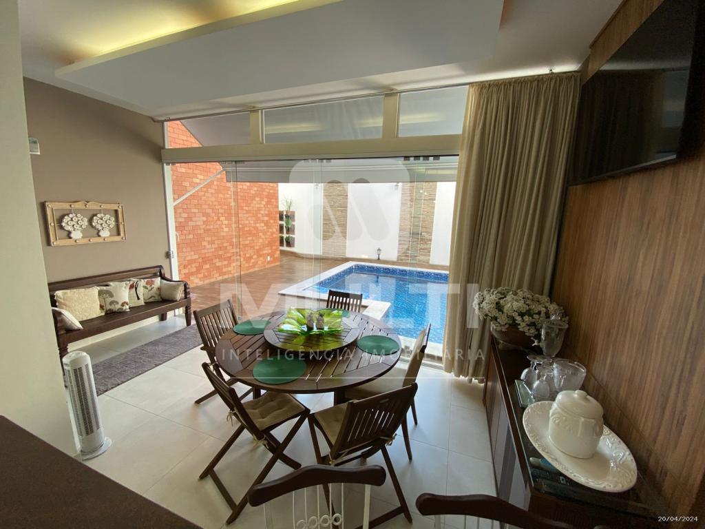 Casa, 3 quartos, 215 m² - Foto 7