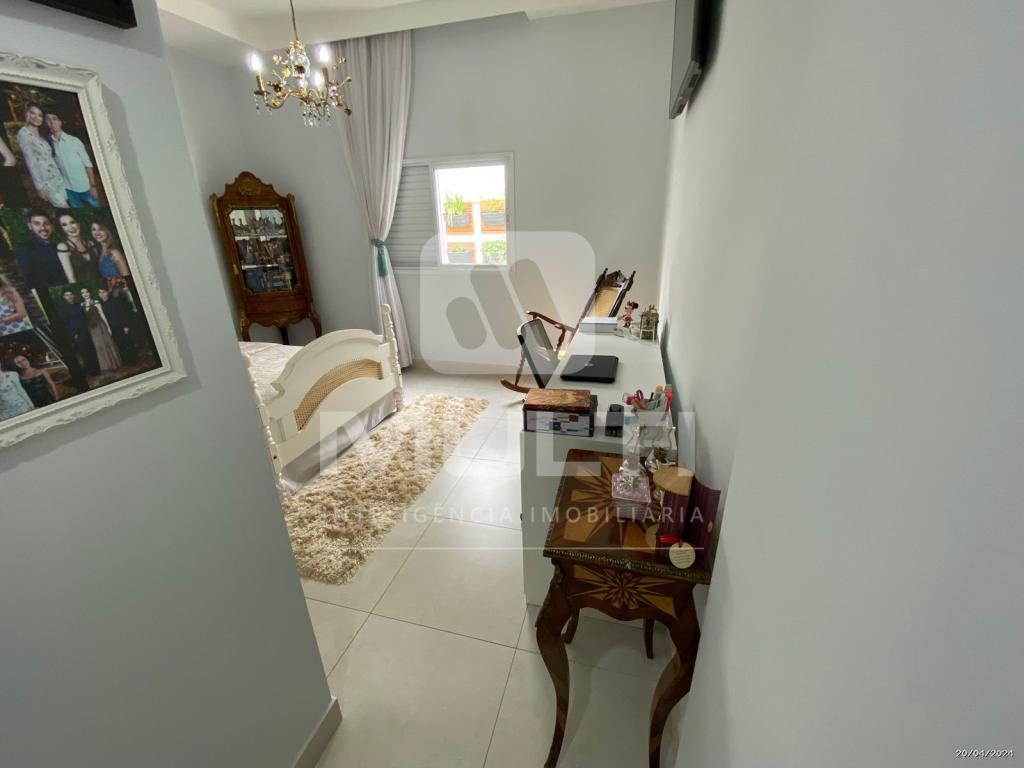 Casa, 3 quartos, 215 m² - Foto 28
