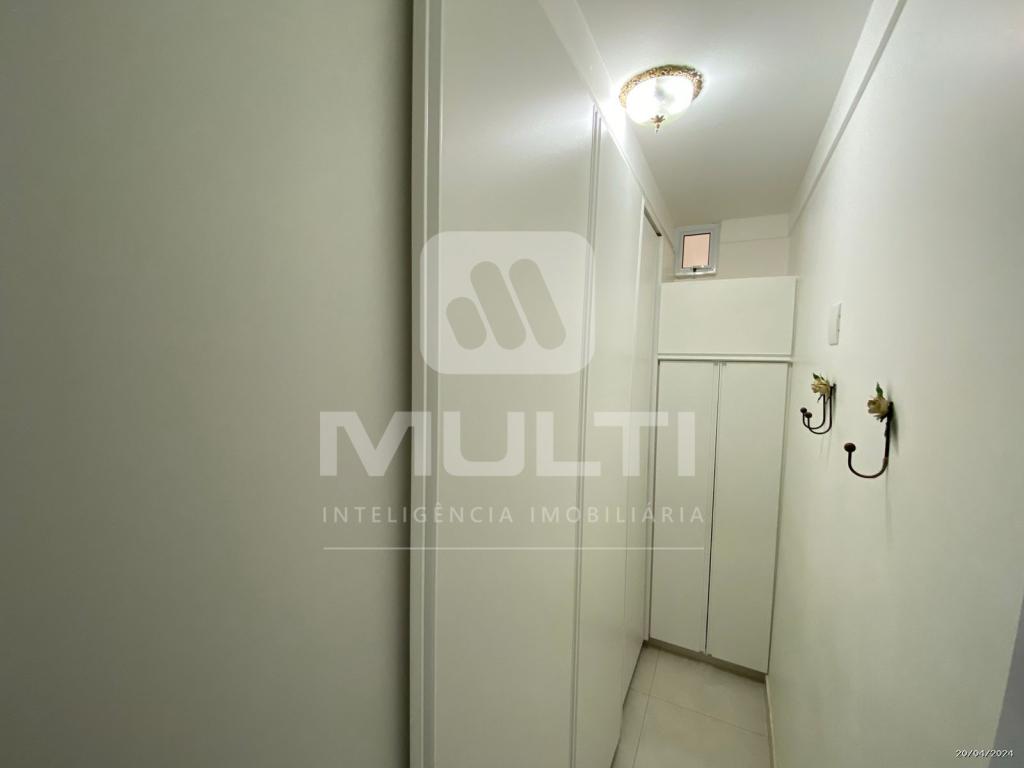 Casa, 3 quartos, 215 m² - Foto 35