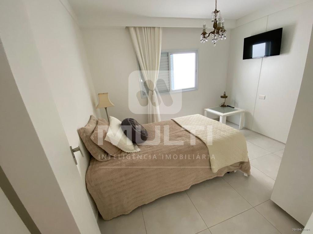 Casa, 3 quartos, 215 m² - Foto 40