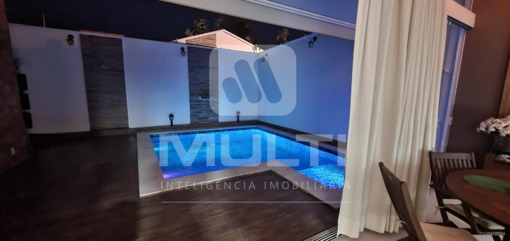 Casa, 3 quartos, 215 m² - Foto 44