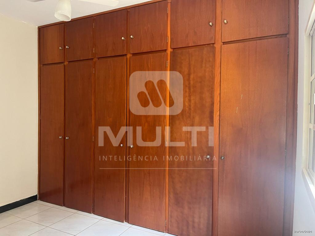 Casa à venda com 3 quartos, 130m² - Foto 6