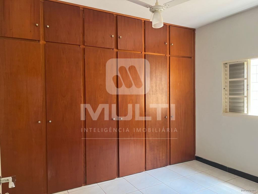 Casa à venda com 3 quartos, 130m² - Foto 7