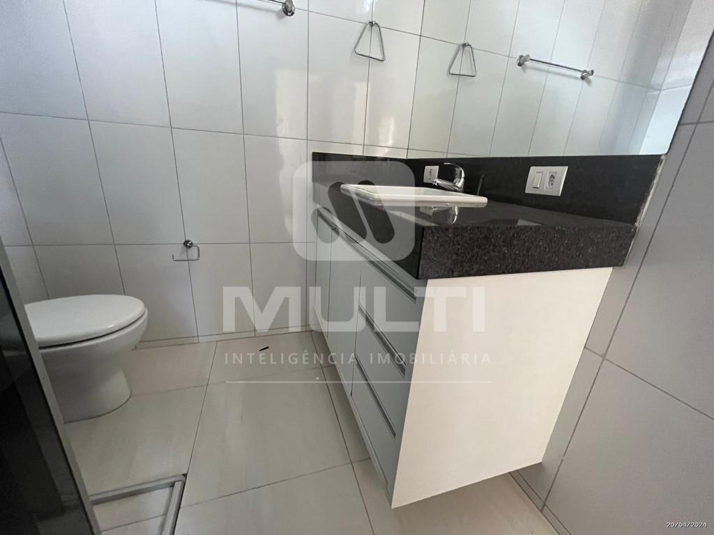 Casa à venda com 3 quartos, 130m² - Foto 9