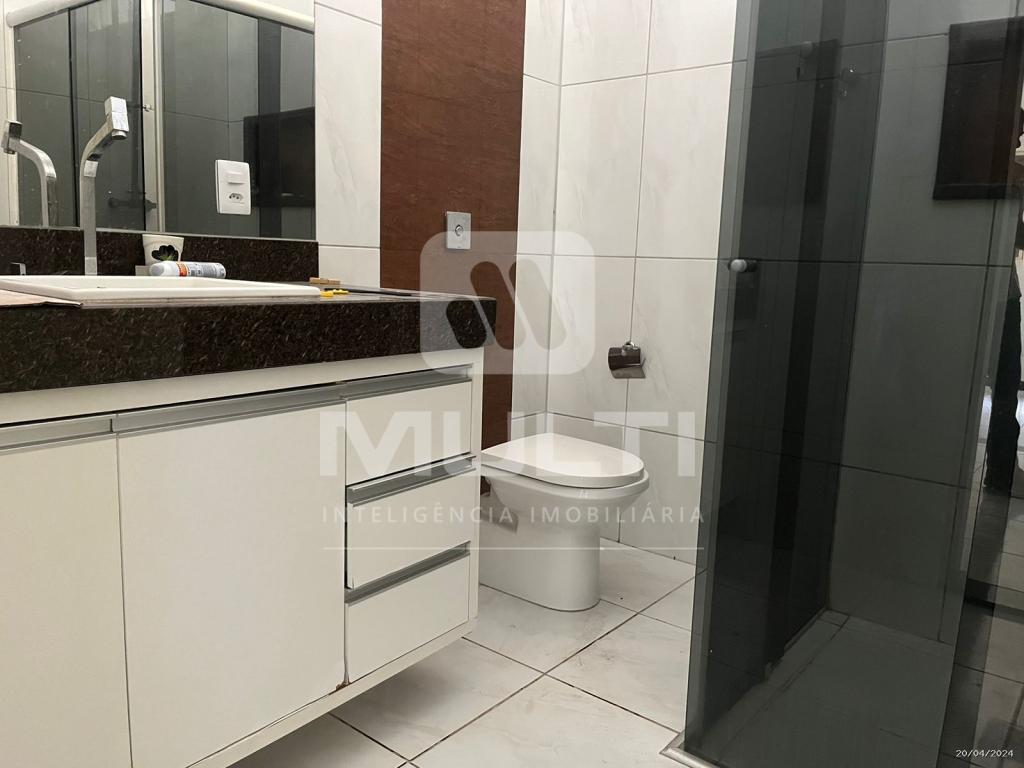 Casa à venda com 3 quartos, 130m² - Foto 11