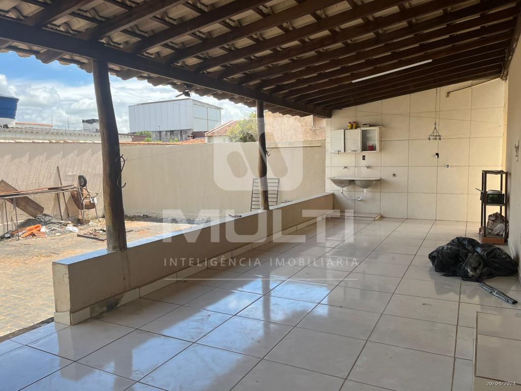 Casa à venda com 3 quartos, 130m² - Foto 12