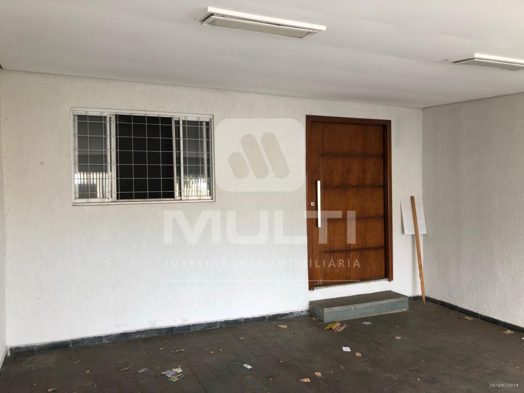 Casa, 3 quartos, 200 m² - Foto 1