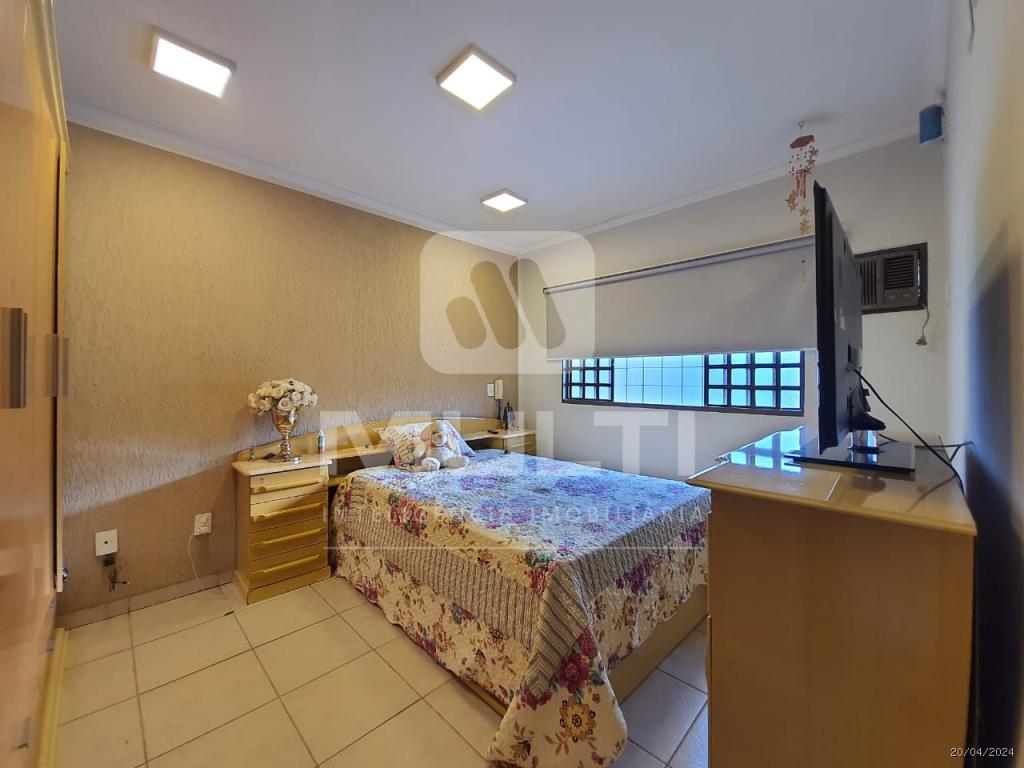 Casa, 3 quartos, 200 m² - Foto 3