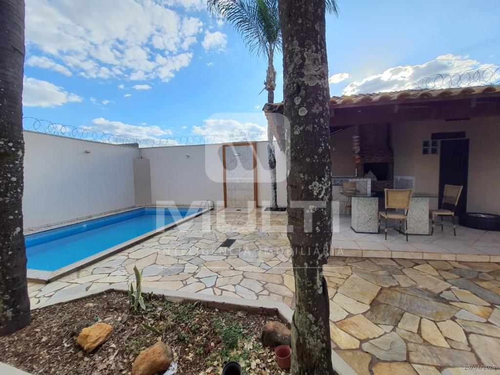 Casa, 3 quartos, 200 m² - Foto 4