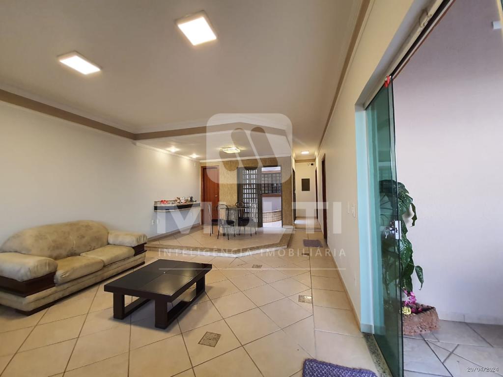 Casa, 3 quartos, 200 m² - Foto 13