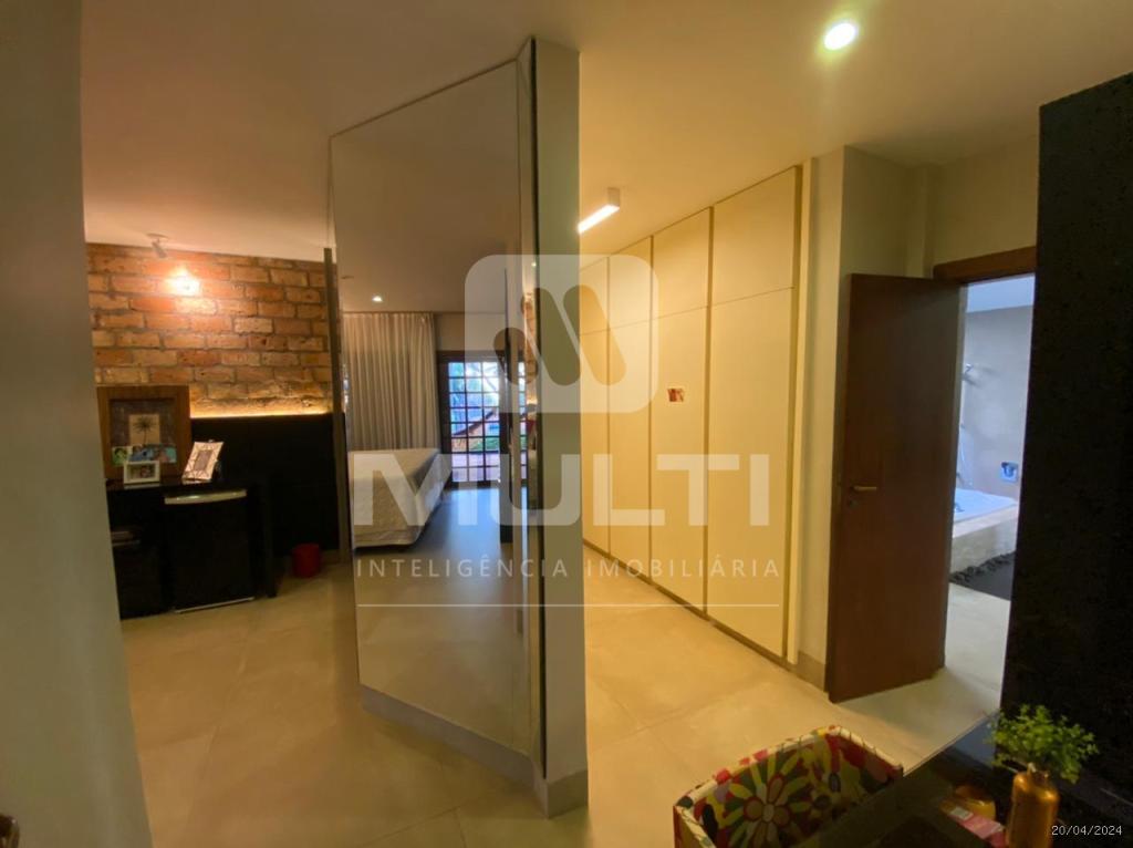 Casa à venda com 4 quartos, 554m² - Foto 19
