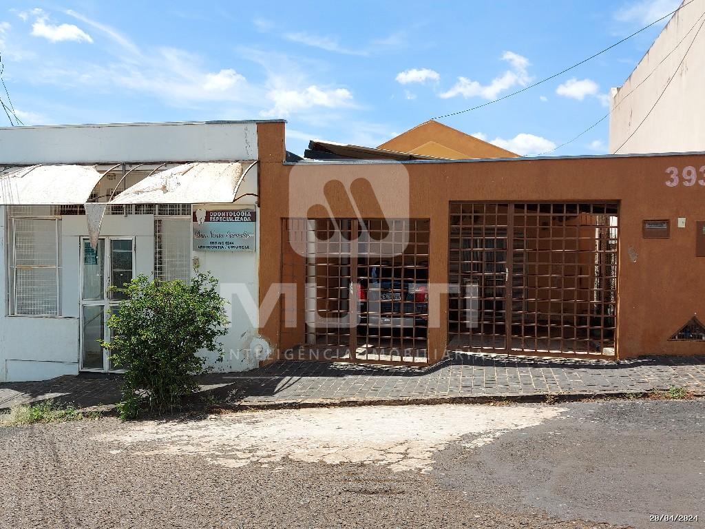 Casa à venda com 4 quartos, 254m² - Foto 1