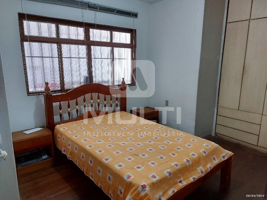 Casa à venda com 4 quartos, 254m² - Foto 3