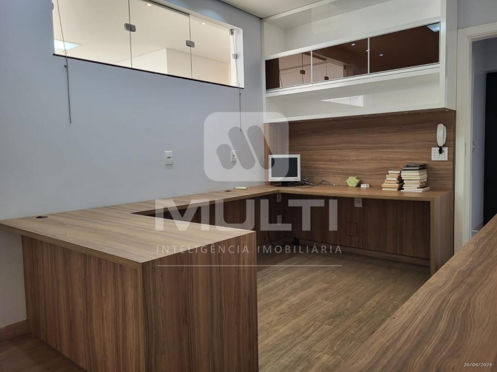 Casa, 3 quartos, 273 m² - Foto 11