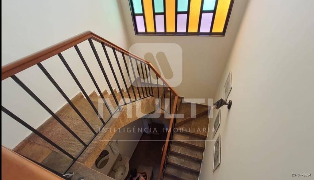 Casa à venda com 4 quartos, 350m² - Foto 13