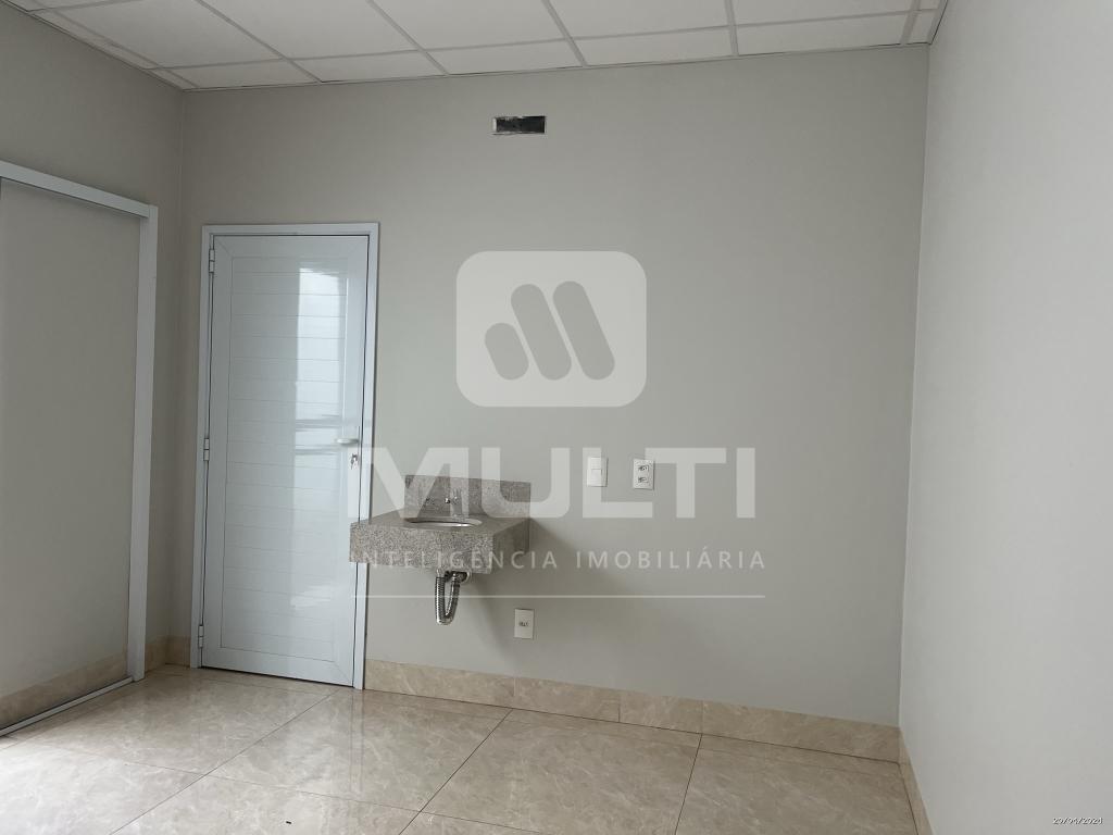 Casa, 1 quarto, 900 m² - Foto 40