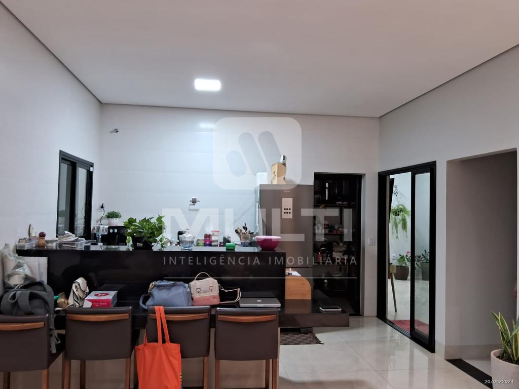 Casa, 3 quartos, 220 m² - Foto 3