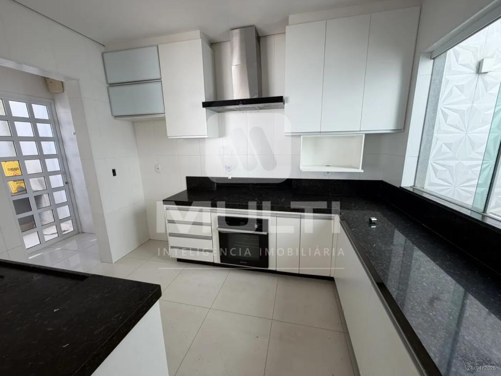 Casa, 3 quartos, 204 m² - Foto 14