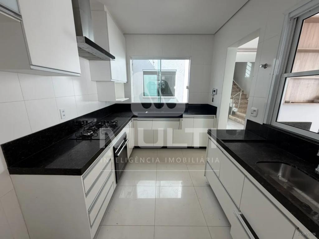 Casa, 3 quartos, 204 m² - Foto 16