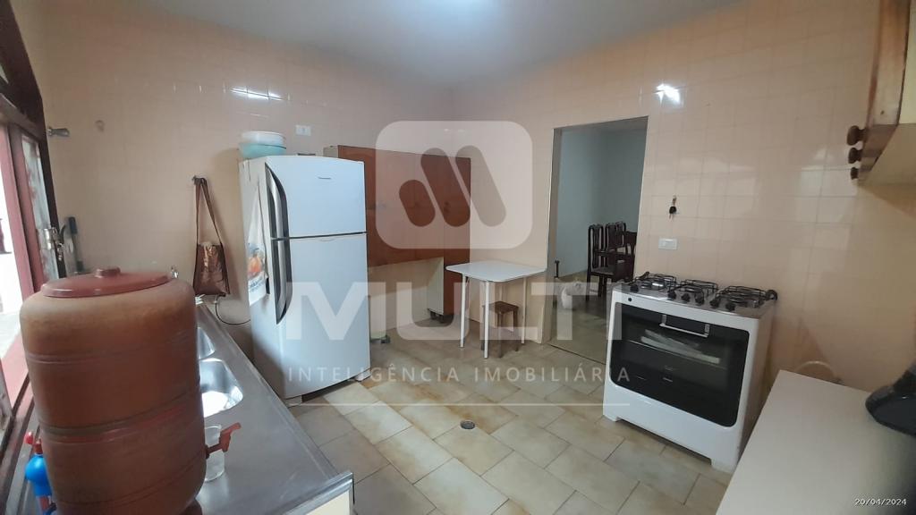 Casa, 3 quartos, 228 m² - Foto 7