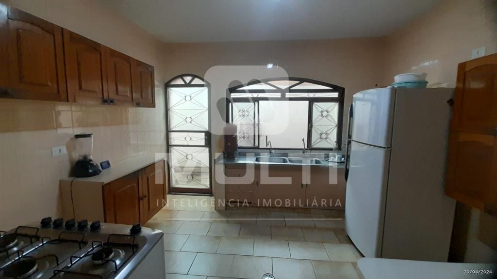 Casa, 3 quartos, 228 m² - Foto 10