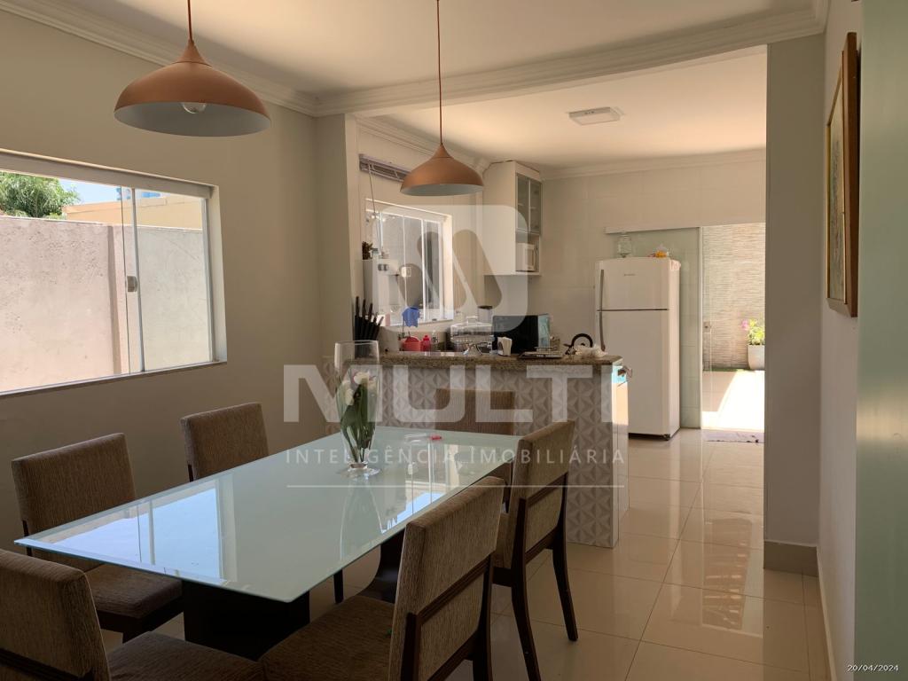 Casa, 3 quartos, 187 m² - Foto 3