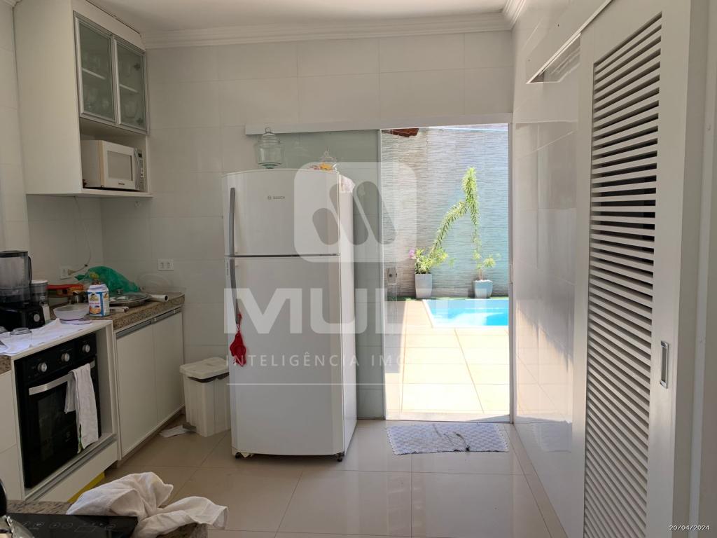 Casa, 3 quartos, 187 m² - Foto 4