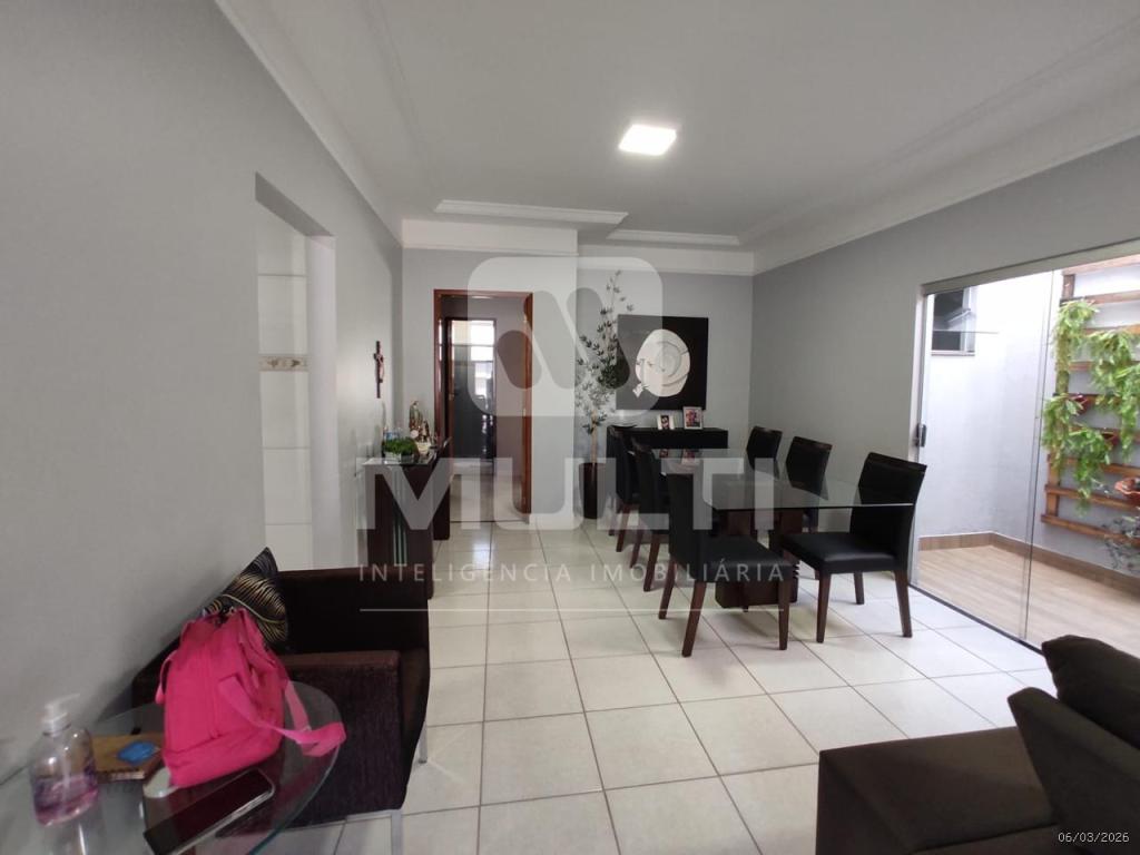 Casa, 3 quartos, 124 m² - Foto 3