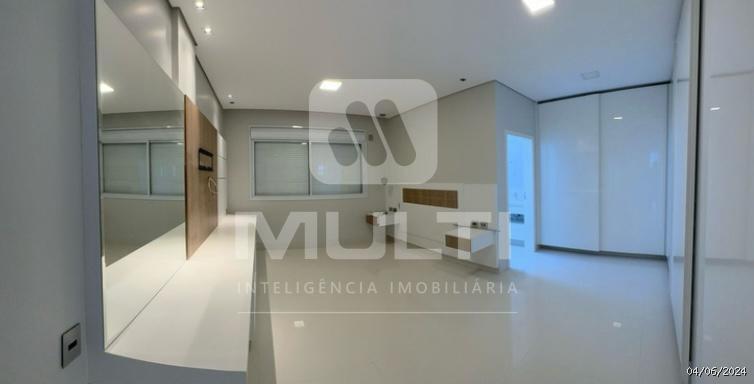 Casa de Condomínio à venda com 4 quartos, 650m² - Foto 4