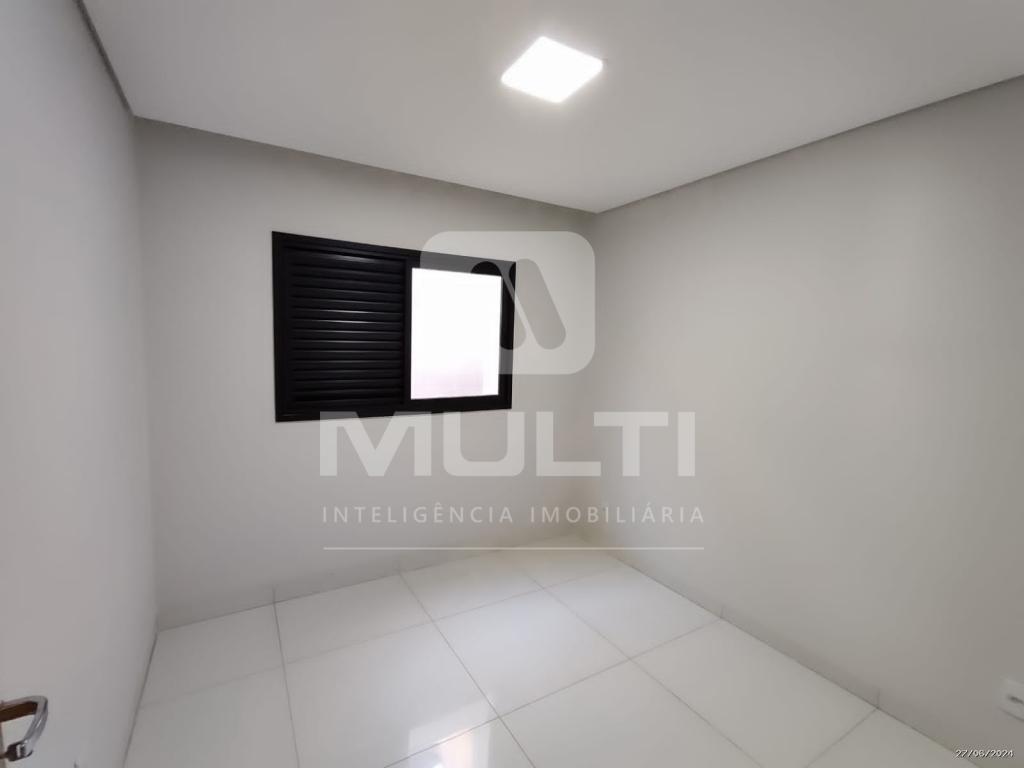Casa à venda com 4 quartos, 190m² - Foto 10