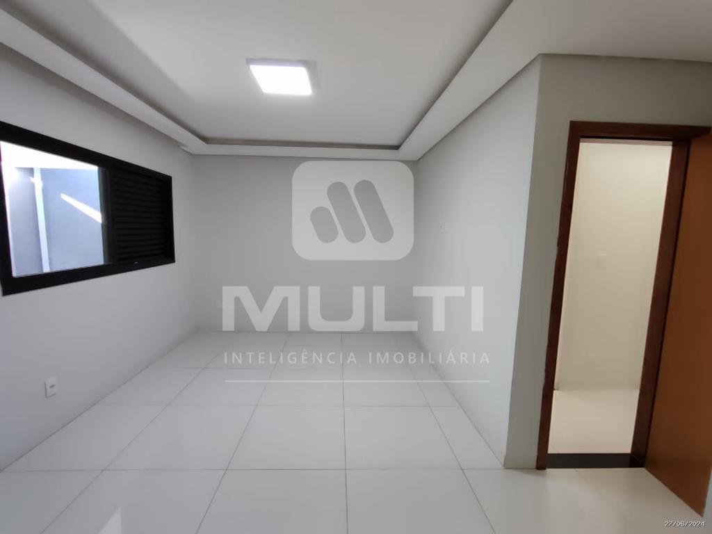 Casa à venda com 4 quartos, 190m² - Foto 13