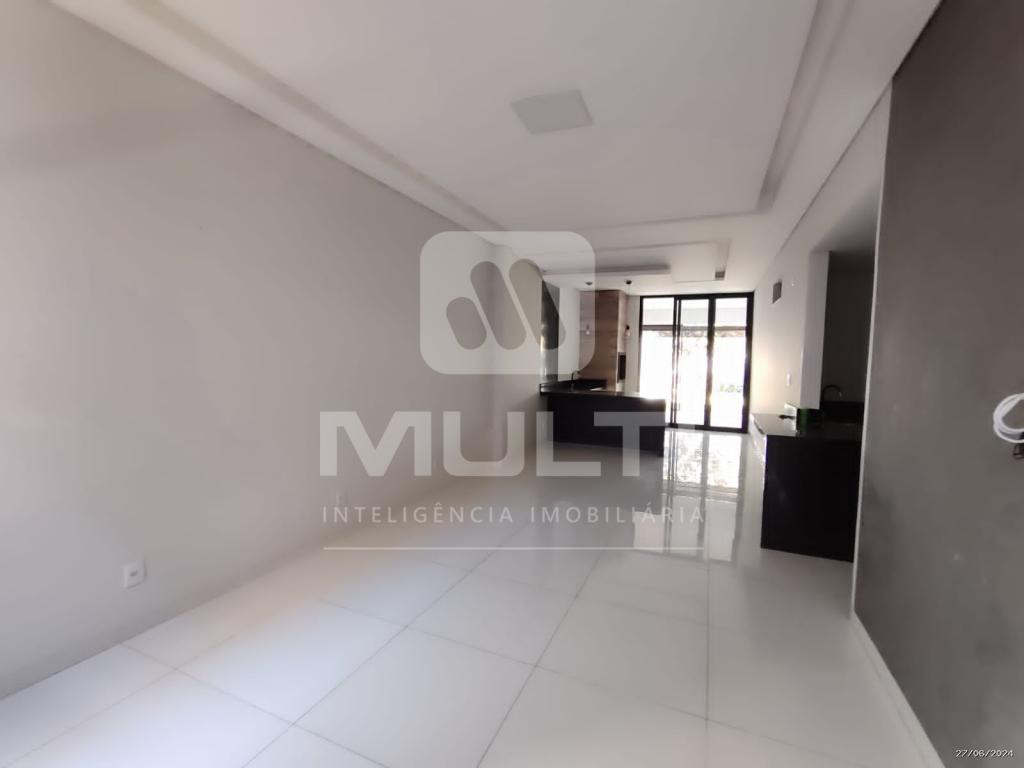 Casa à venda com 4 quartos, 190m² - Foto 19