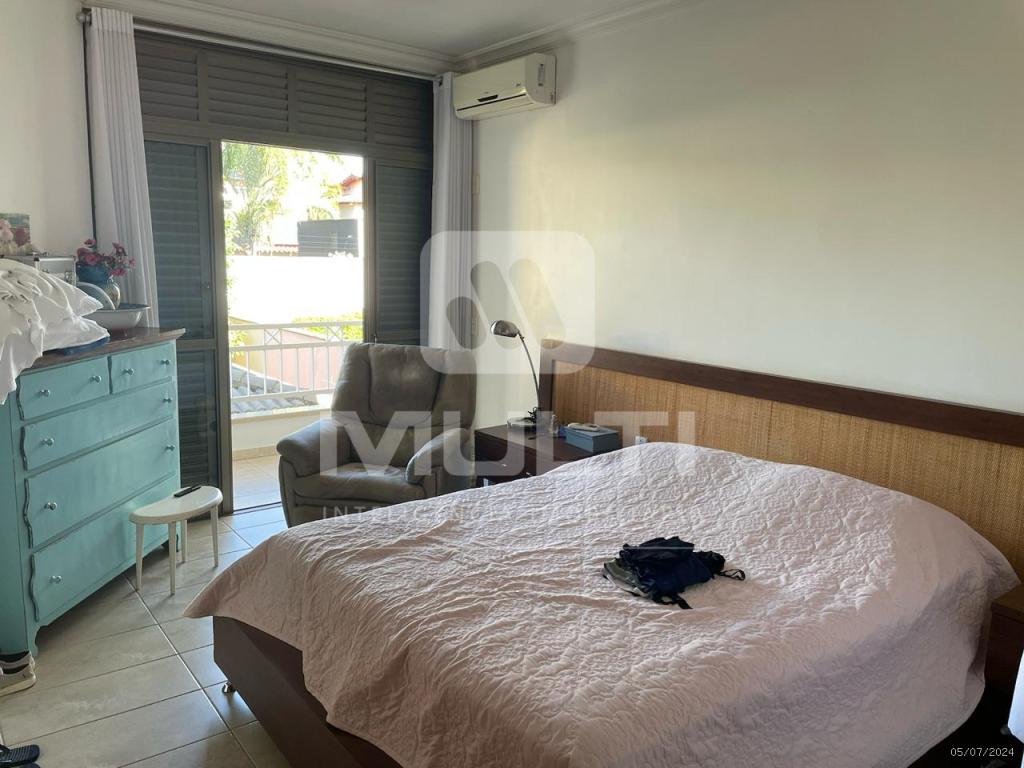 Casa à venda com 4 quartos, 600m² - Foto 15