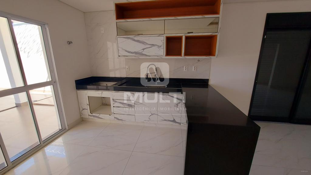 Casa, 3 quartos, 227 m² - Foto 4